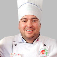 Chef Andrés Damiano